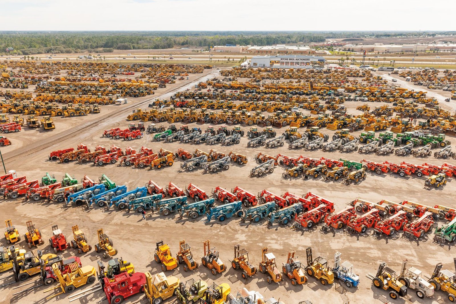 المعدات المتوفره